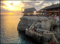 Negril Beach & Sightseeing Tour & Rick's Cafe - Paradise Vacations Transport Service Montego Bay, Jamaica - St. James PO # 2, Jamaica West Indies -  http://www.paradisevacationsjamaica.com; E-mail: paradisevacationsja@yahoo.com